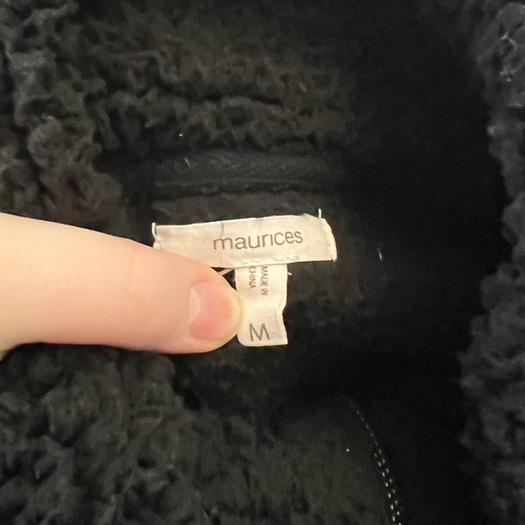 Maurice’s size M fluffy sweater - Picture 4 of 4